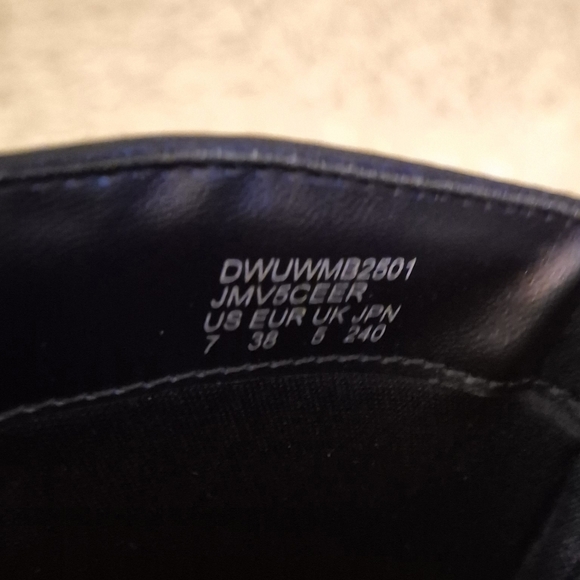 Dream Pairs Women's Black Faux Leather  Western Embroidered Boots NWTS - Picture 7 of 8